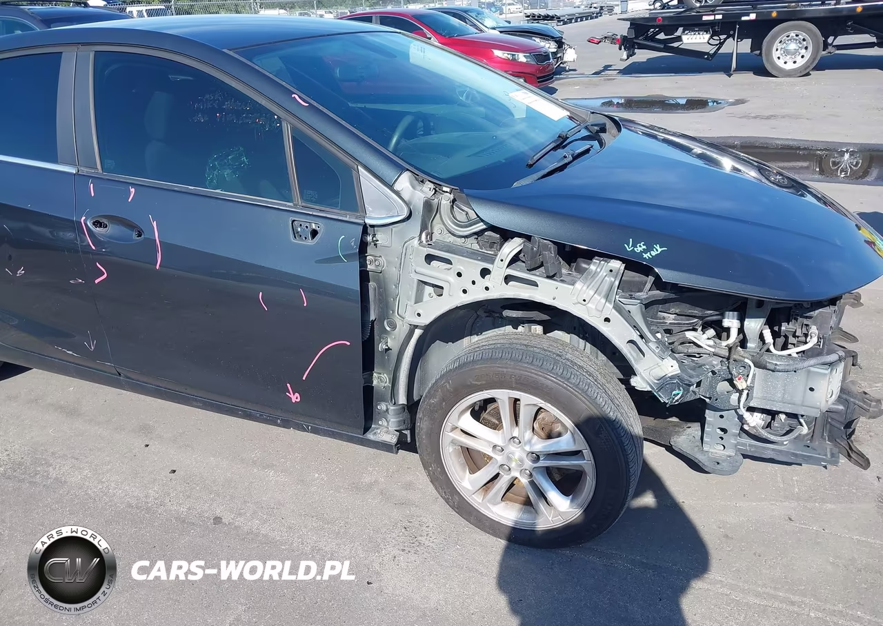2018 Chevrolet Cruze Lt Auto VIN:1G1BE5SMXJ7155776 - 18