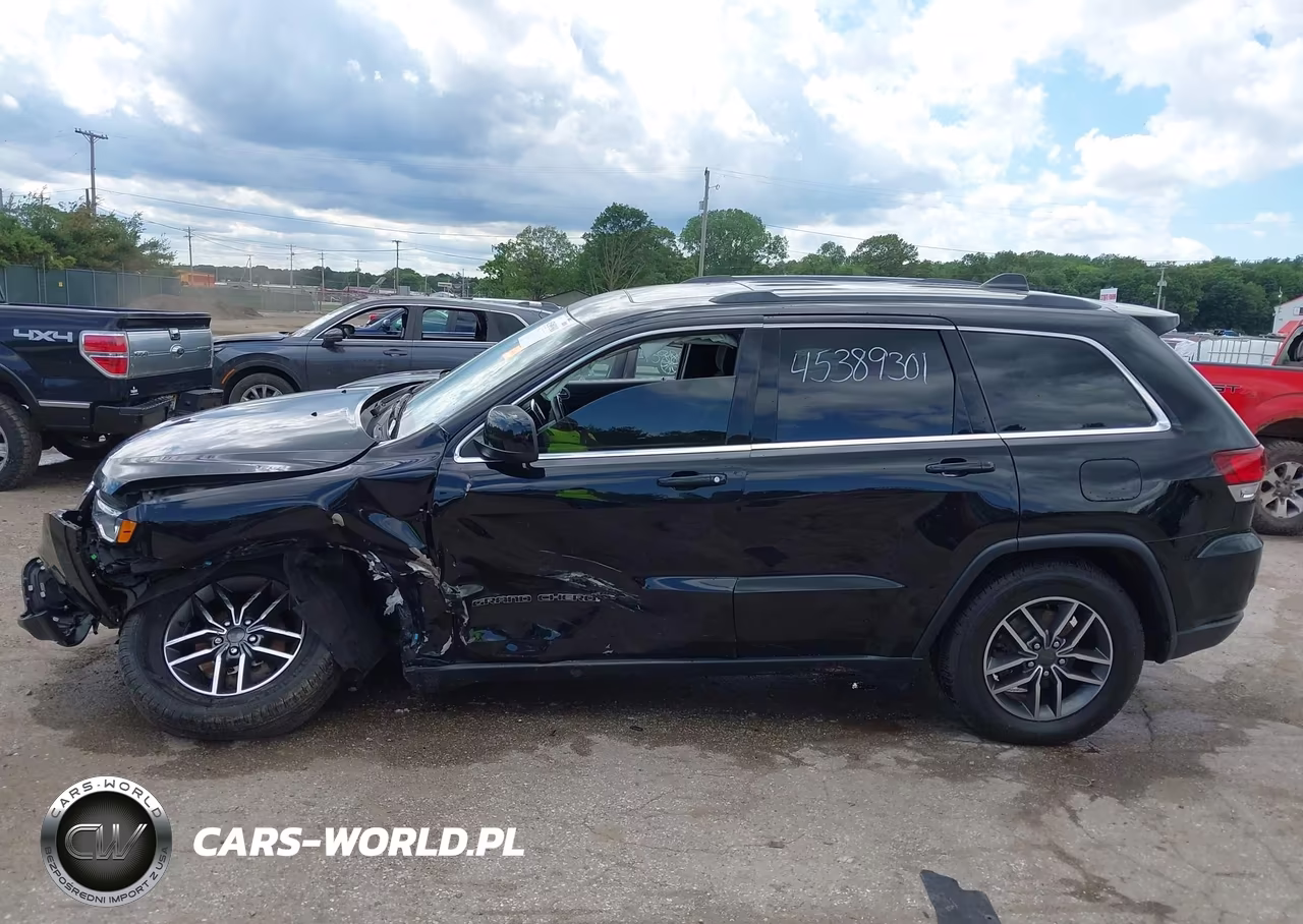 2020 Jeep Grand Cherokee Laredo E 4X4 VIN:1C4RJFAG4LC197213 - 14