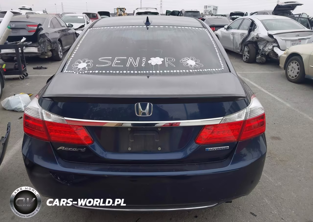 2015 Honda Accord Hybrid VIN:1HGCR6F32FA010749 - 19