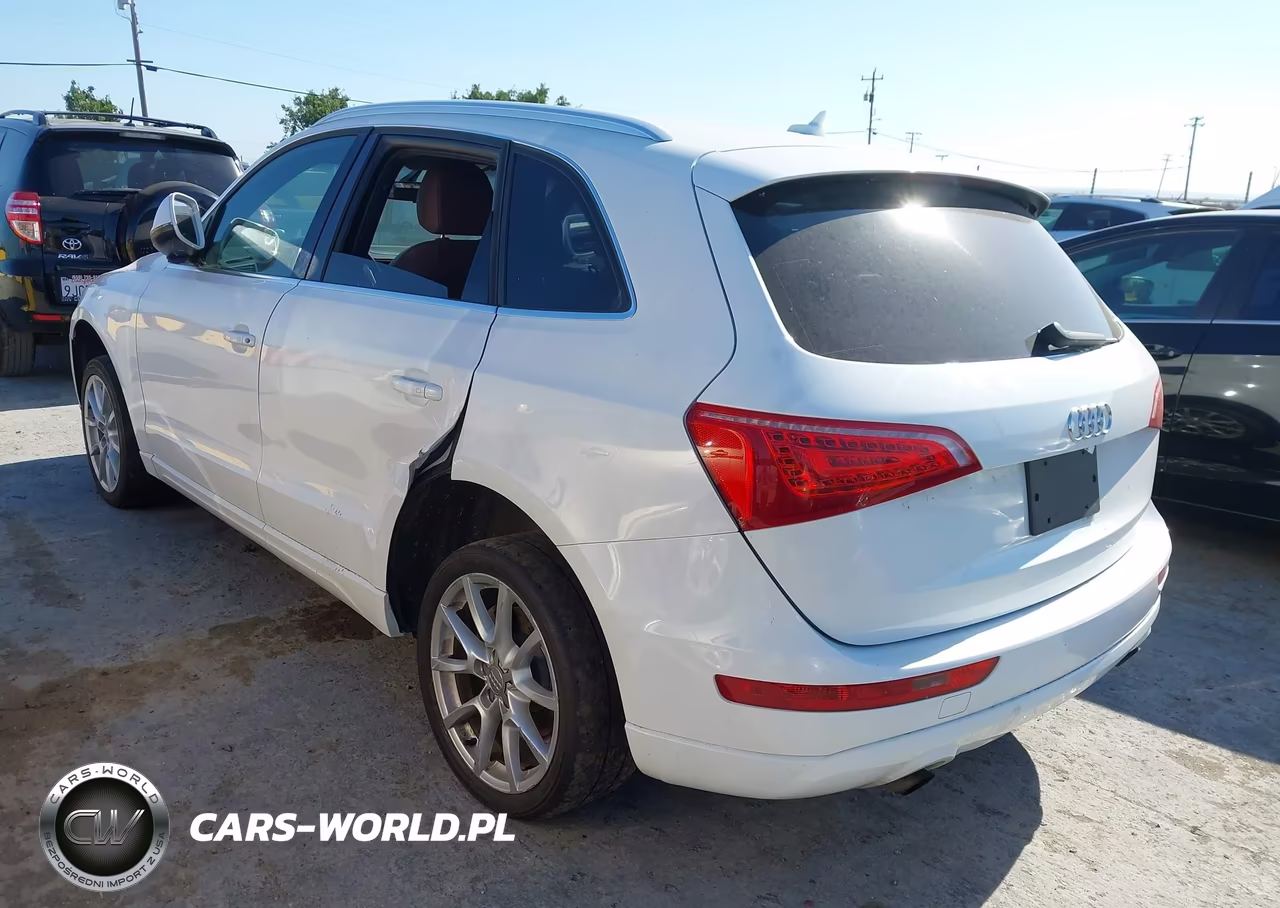 2011 Audi Q5 2.0T Premium VIN:WA1CFAFP1BA006502 - 3