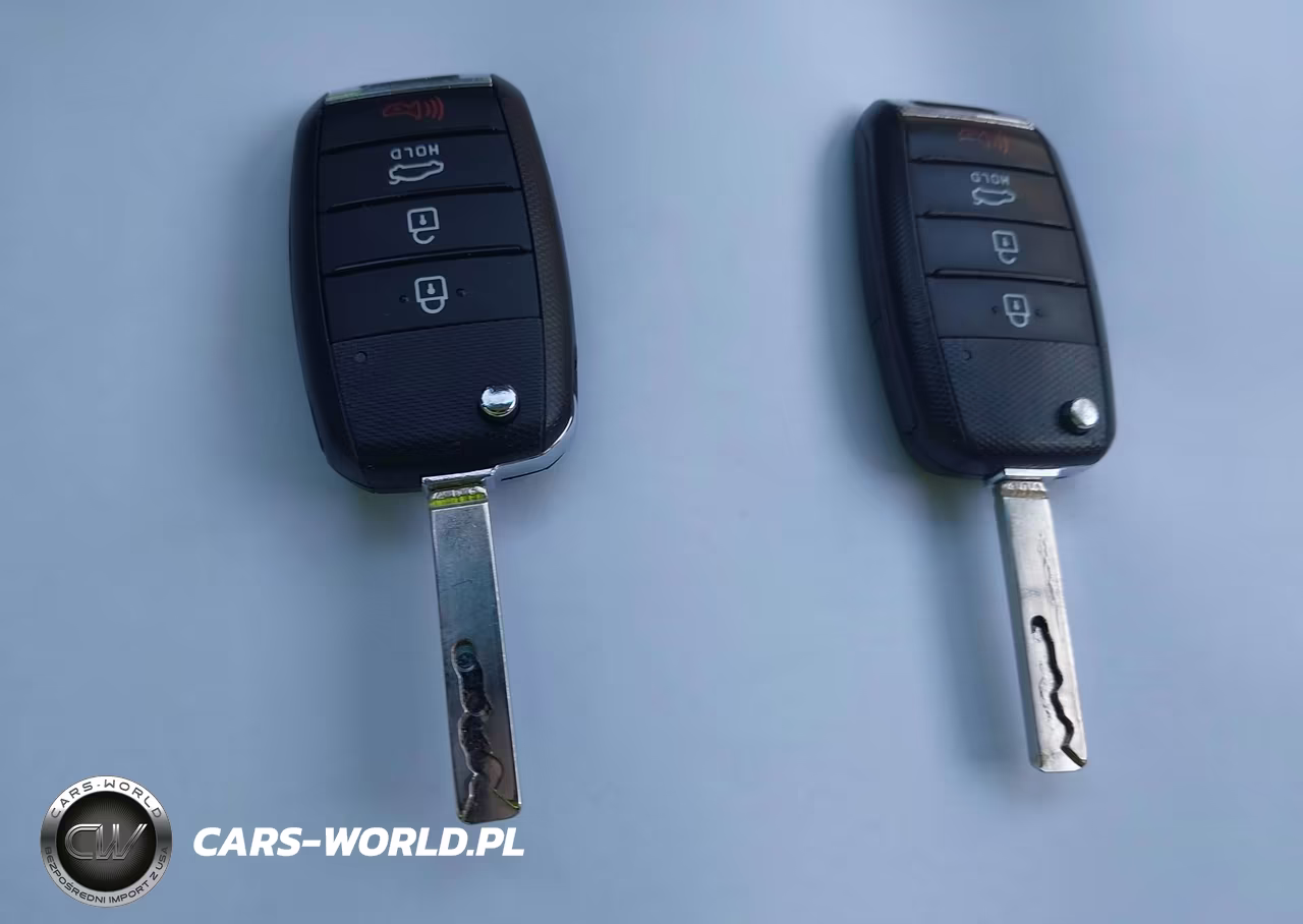 2019 Kia Rio 5-Door S VIN:3KPA25AB9KE209369 - 11