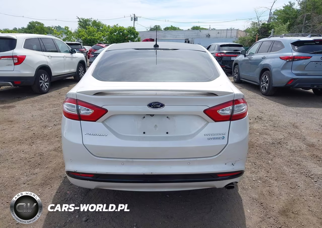 2014 Ford Fusion Hybrid Titanium VIN:3FA6P0RU1ER263901 - 16