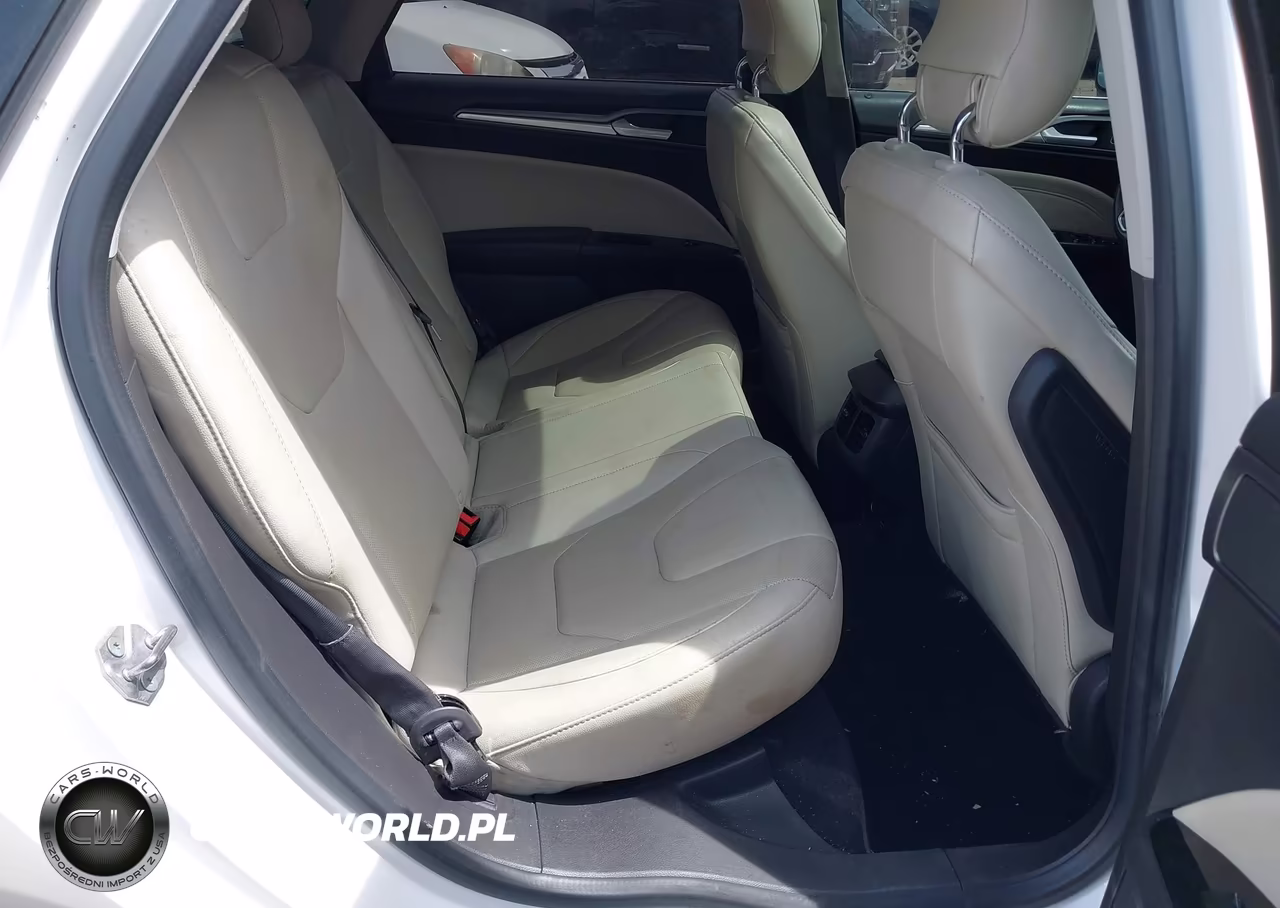 2014 Ford Fusion Hybrid Titanium VIN:3FA6P0RU1ER263901 - 8