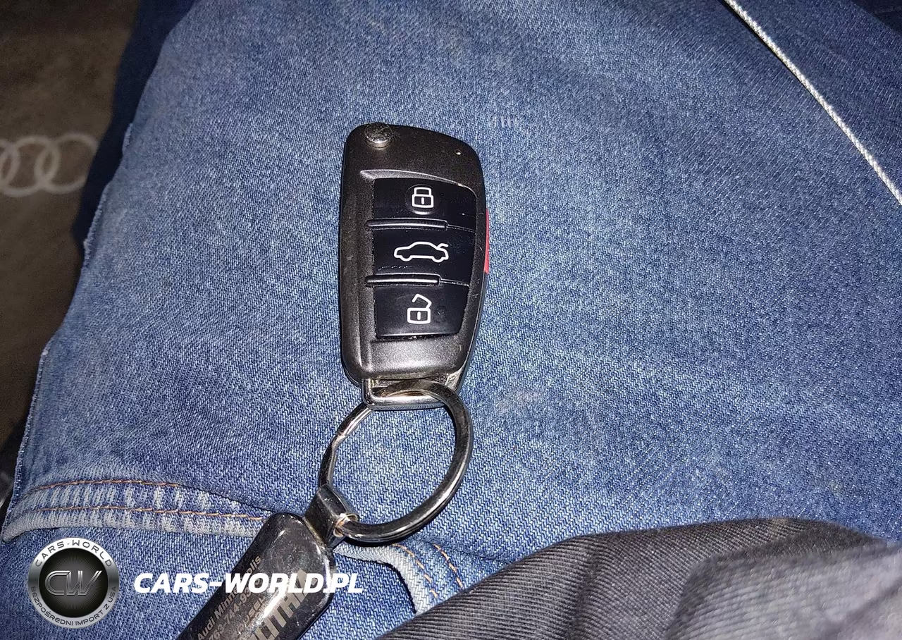 2019 Audi A3 45 Premium VIN:WAUBEGFF1KA088128 - 11
