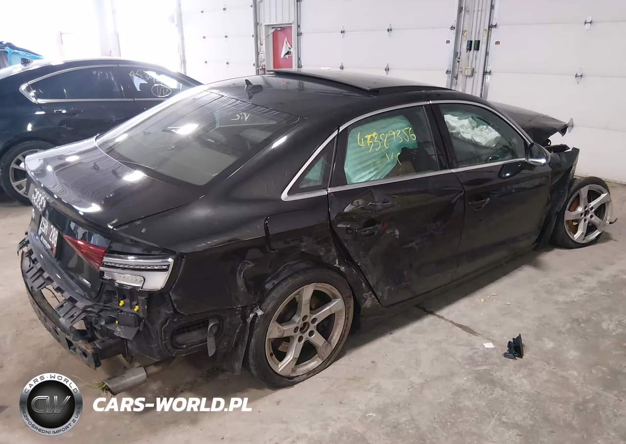 2019 Audi A3 45 Premium VIN:WAUBEGFF1KA088128 - 4