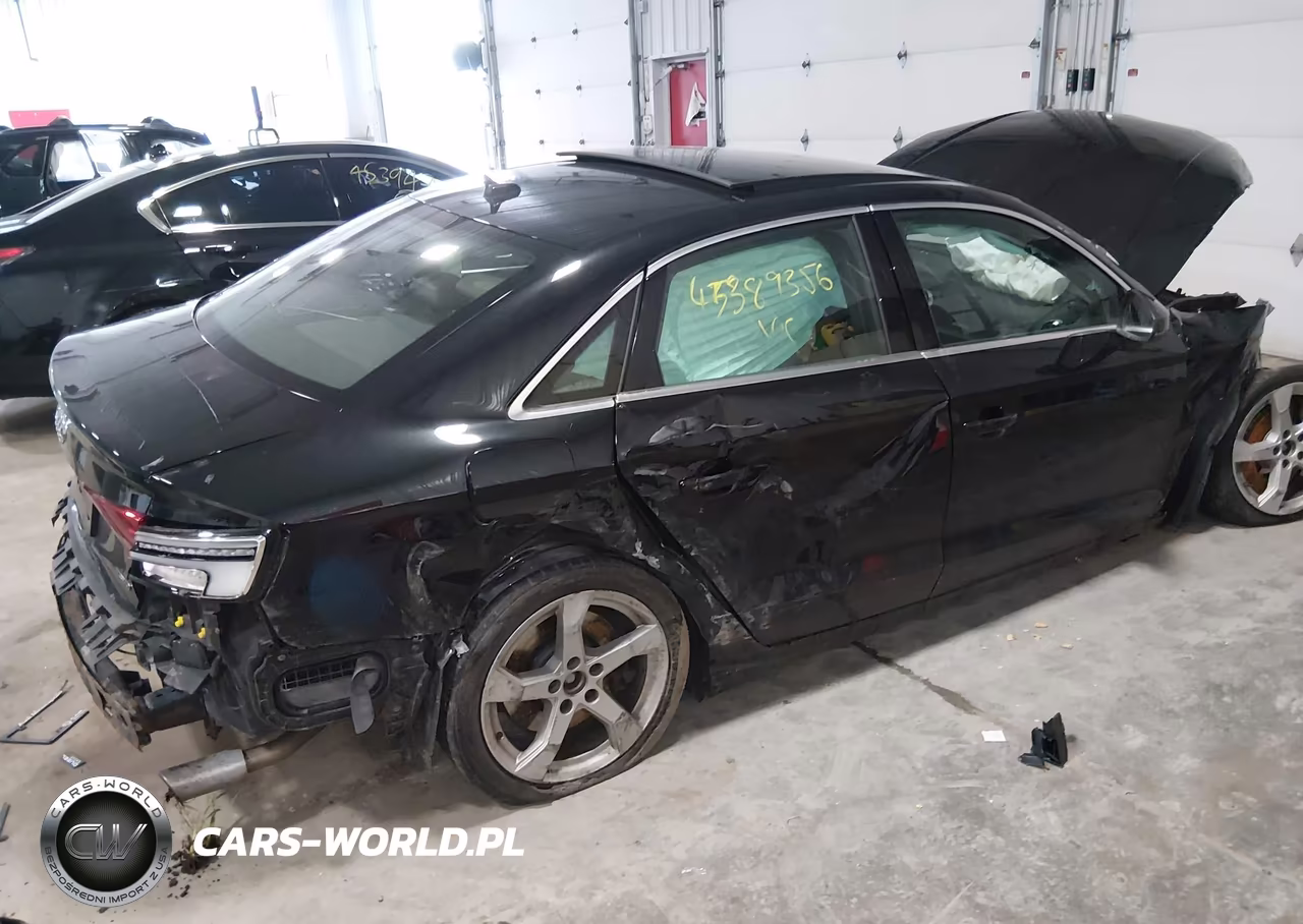 2019 Audi A3 45 Premium VIN:WAUBEGFF1KA088128 - 6