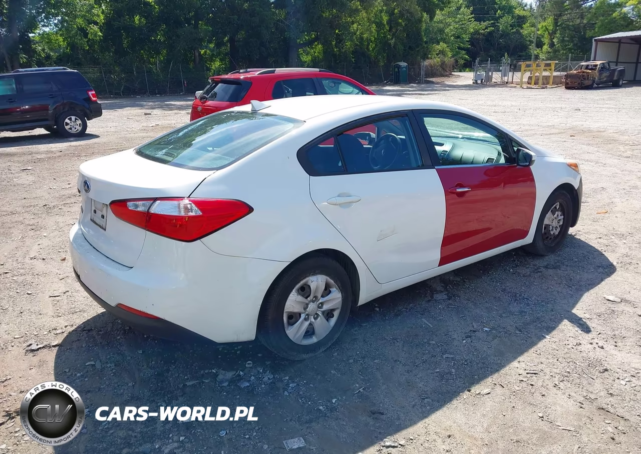 2016 Kia Forte Lx VIN:KNAFK4A6XG5620072 - 4