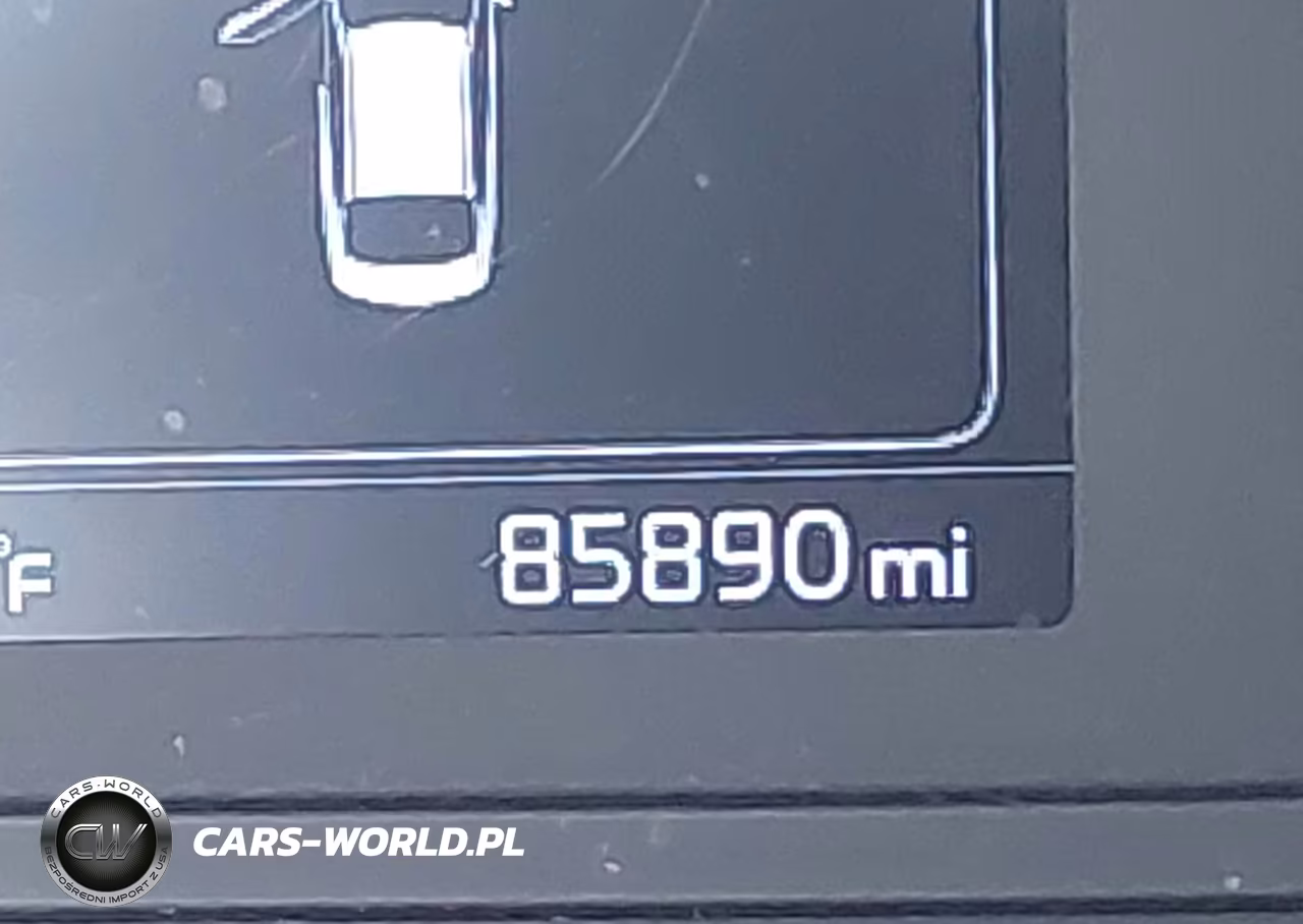 2018 Kia Optima S VIN:5XXGT4L30JG246226 - 15