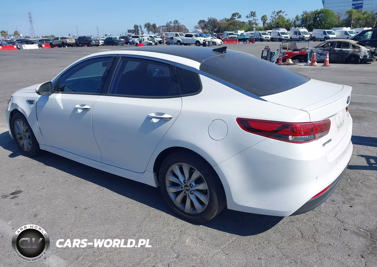 2018 Kia Optima S VIN:5XXGT4L30JG246226 - 3