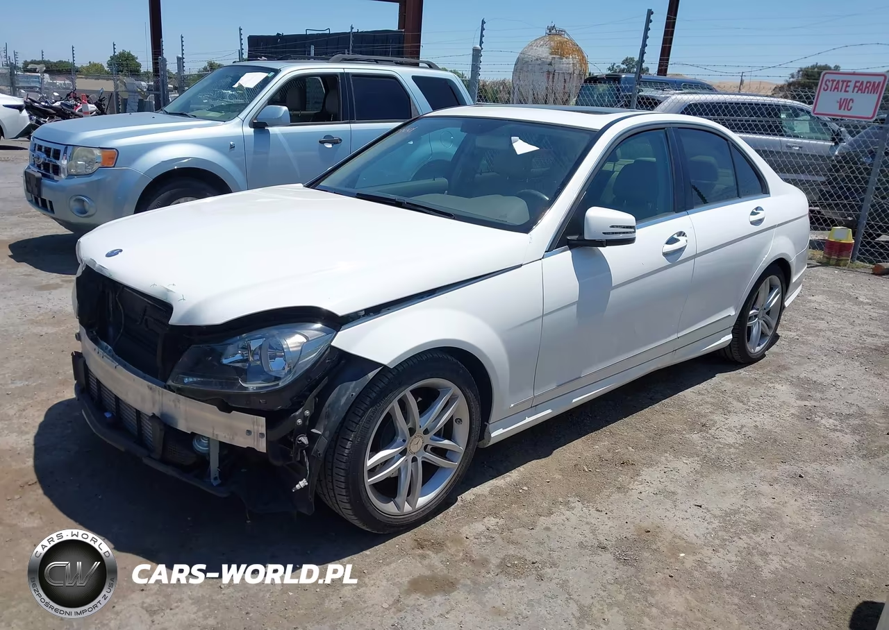 2014 Mercedes-Benz C 250 Sport VIN:WDDGF4HB0EG245184 - 2
