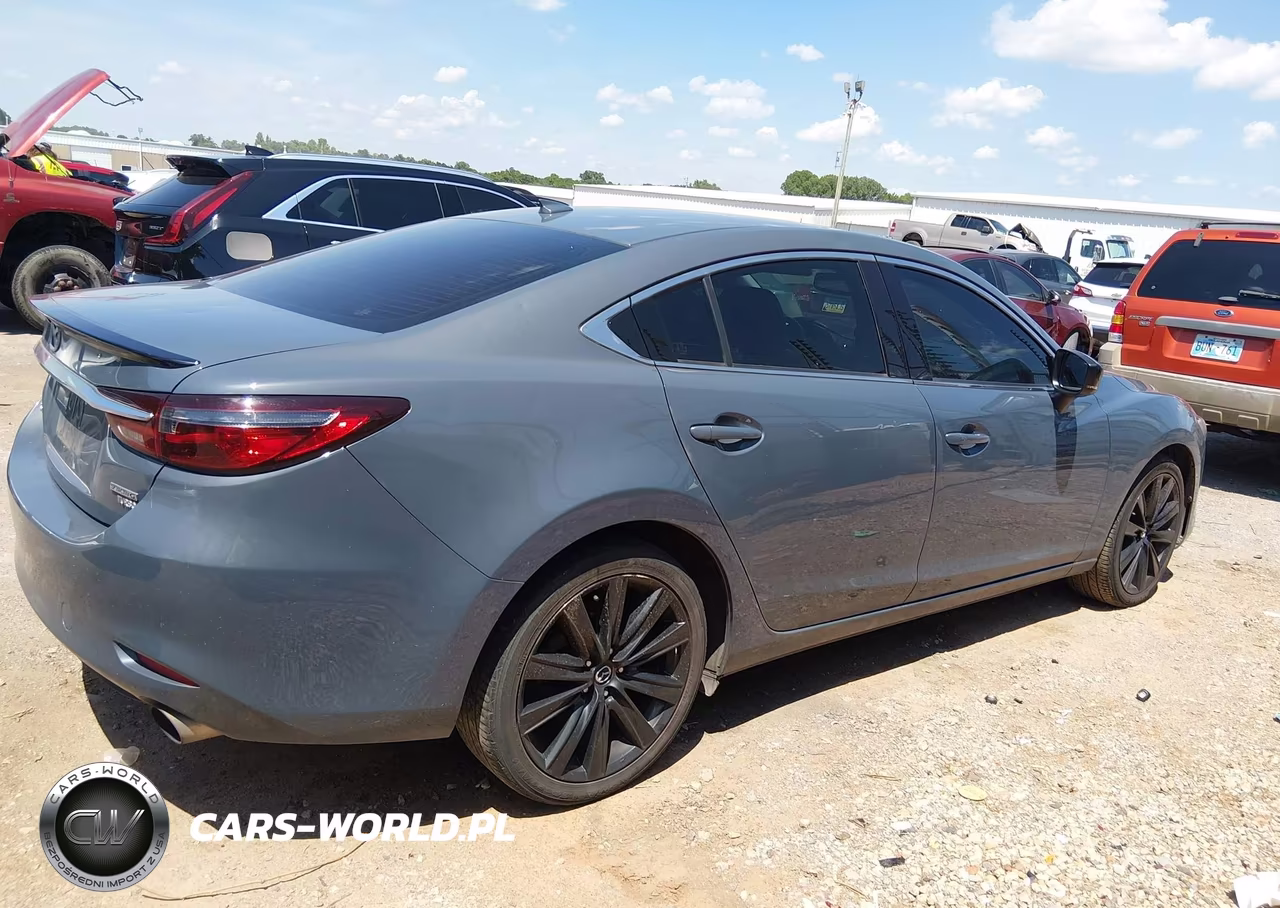 2021 Mazda Mazda6 Carbon Edition VIN:JM1GL1WY6M1614656 - 13