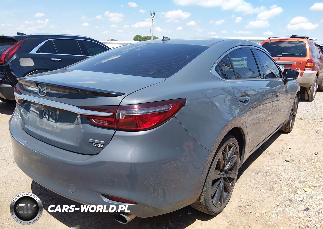 2021 Mazda Mazda6 Carbon Edition VIN:JM1GL1WY6M1614656 - 4