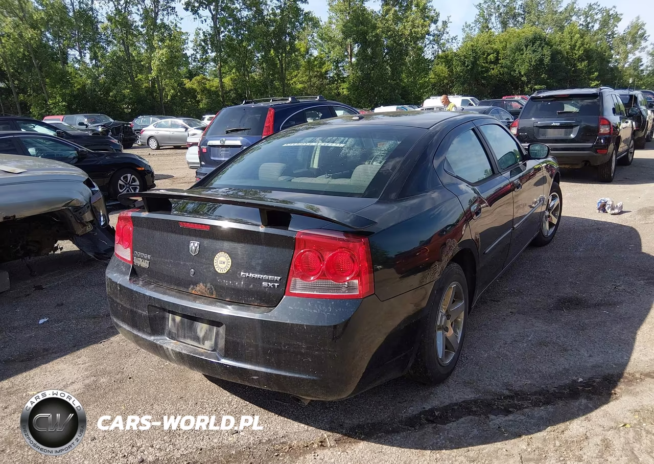 2010 Dodge Charger Sxt VIN:2B3CA3CV4AH286596 - 4