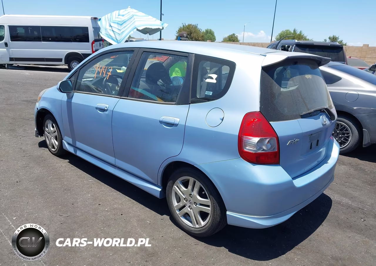 2008 Honda Fit Sport VIN:JHMGD38618S041815 - 3