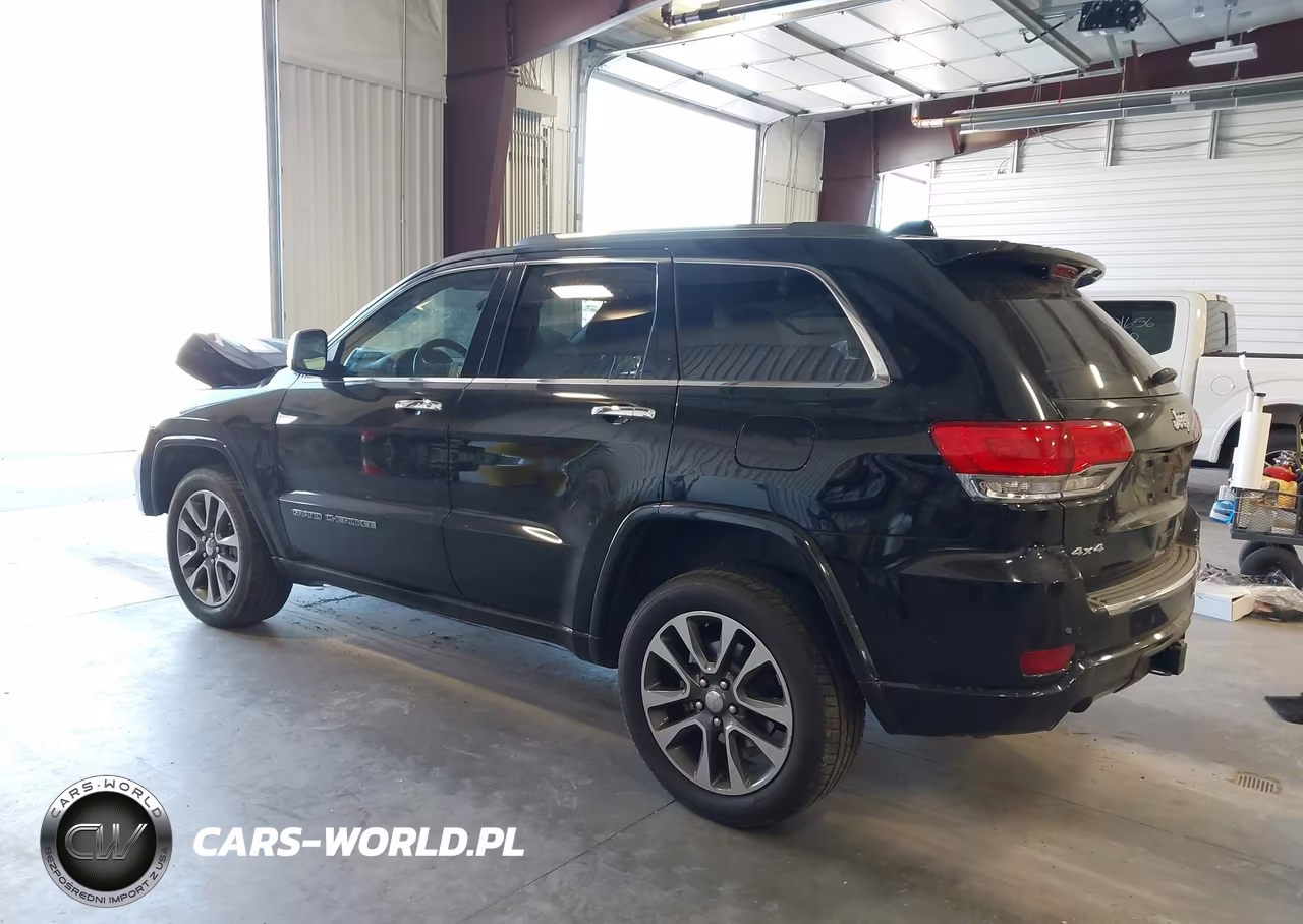 2017 Jeep Grand Cherokee Overland 4X4 VIN:1C4RJFCG4HC904508 - 3