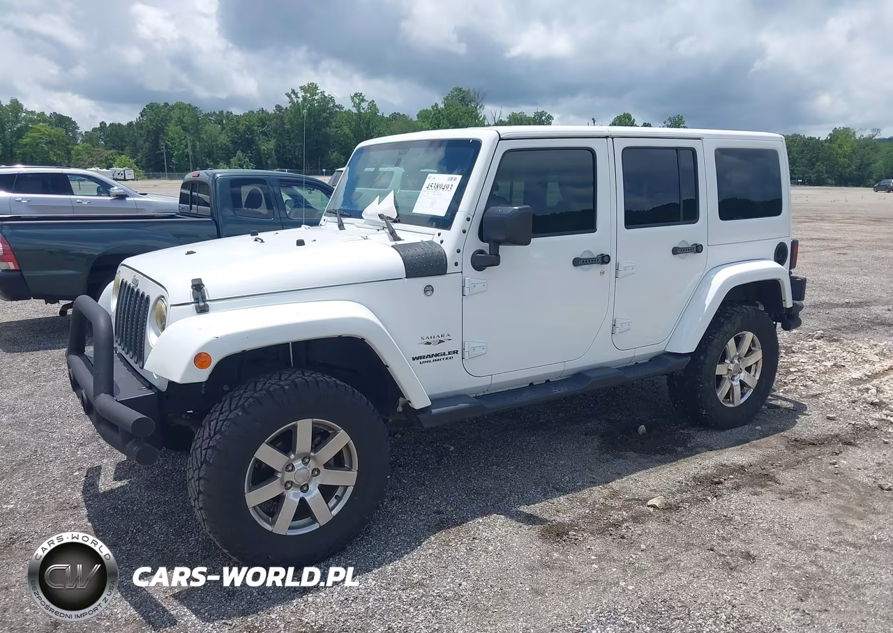 2017 Jeep Wrangler Unlimited Sahara 4X4 VIN:1C4BJWEG2HL515798 - 2