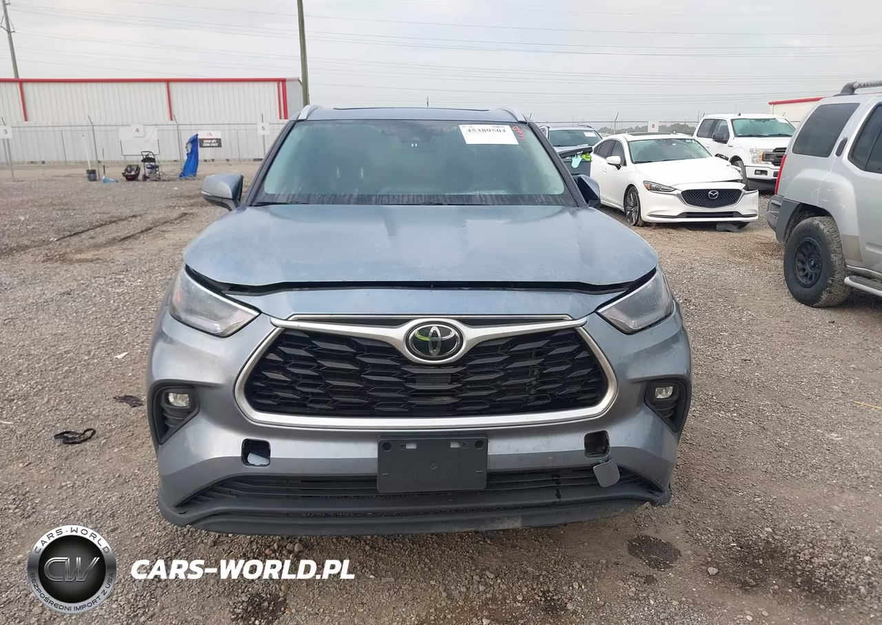 2022 Toyota Highlander Xle VIN:5TDGZRAHXNS095748 - 13