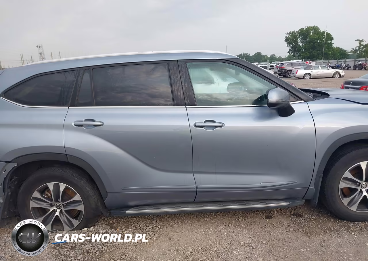 2022 Toyota Highlander Xle VIN:5TDGZRAHXNS095748 - 14