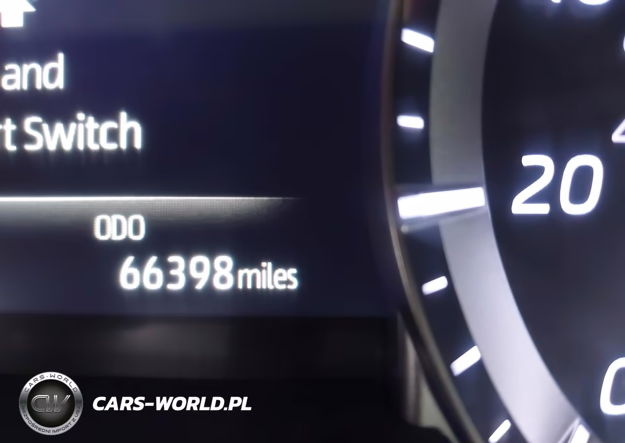 2022 Toyota Highlander Xle VIN:5TDGZRAHXNS095748 - 16