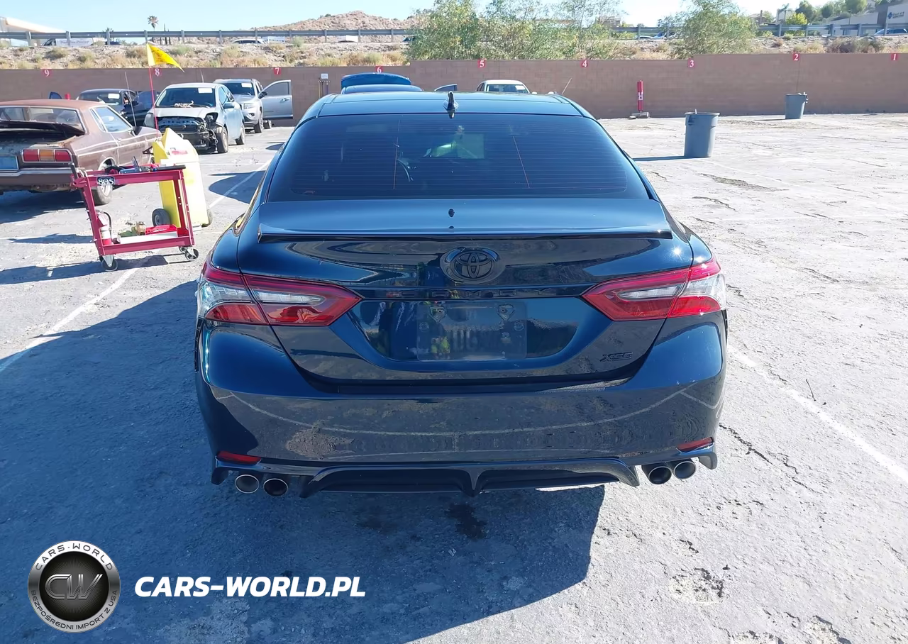 2021 Toyota Camry Xse VIN:4T1K61AK2MU555684 - 17