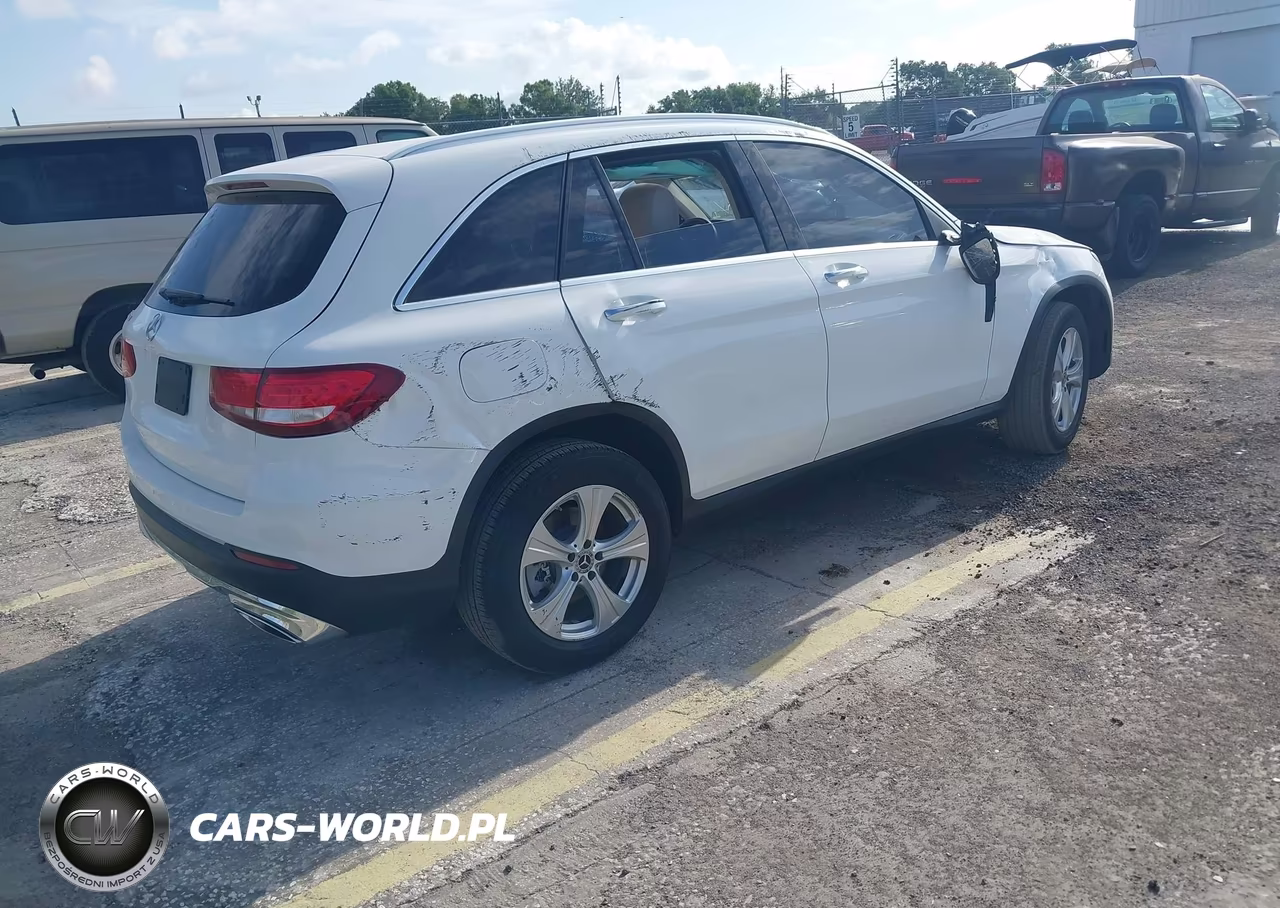 2017 Mercedes-Benz Glc 300 VIN:WDC0G4JB4HF205570 - 4