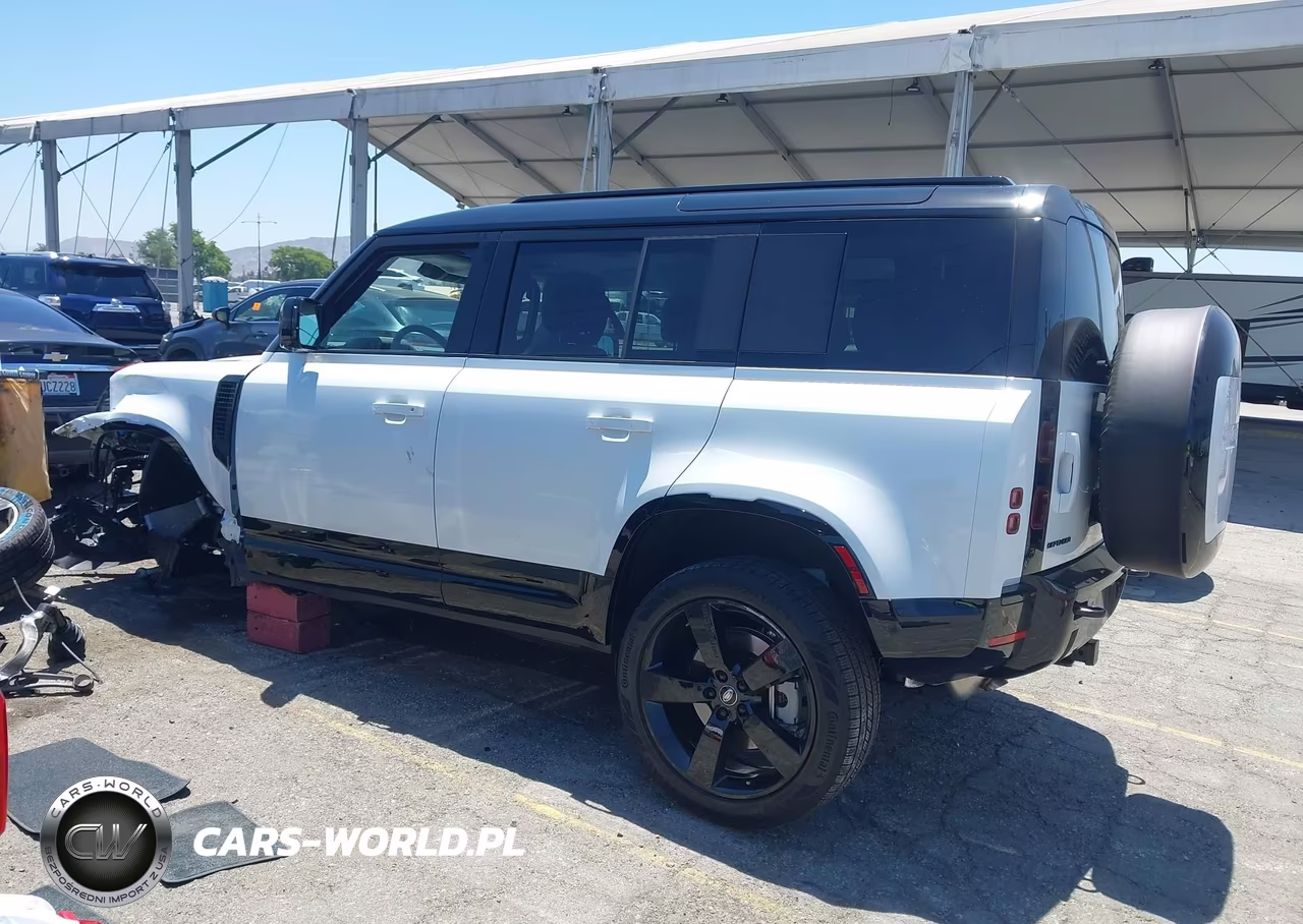 2025 Land Rover Defender 110 P400 X-Dynamic Se VIN:SALE27EU9S2367712 - 15