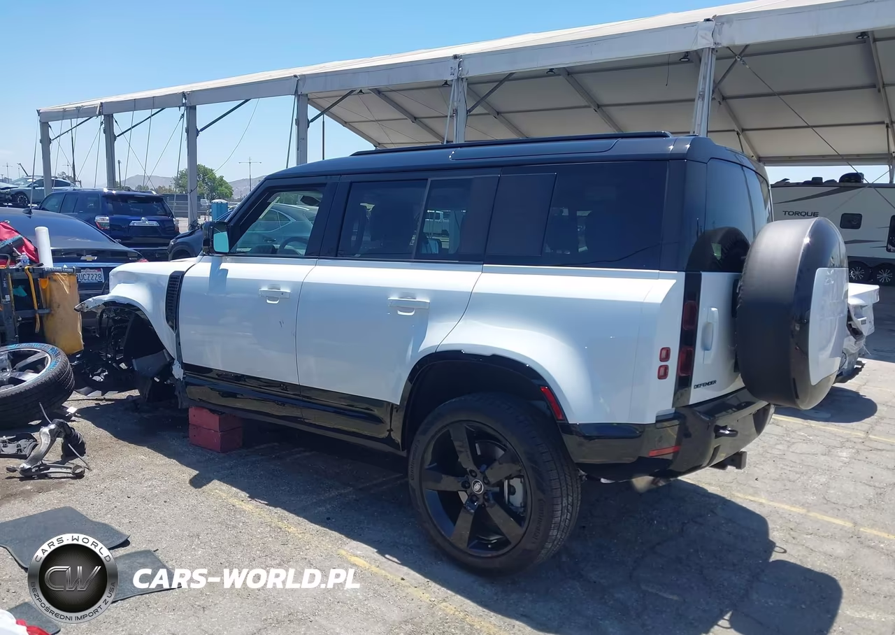 2025 Land Rover Defender 110 P400 X-Dynamic Se VIN:SALE27EU9S2367712 - 3