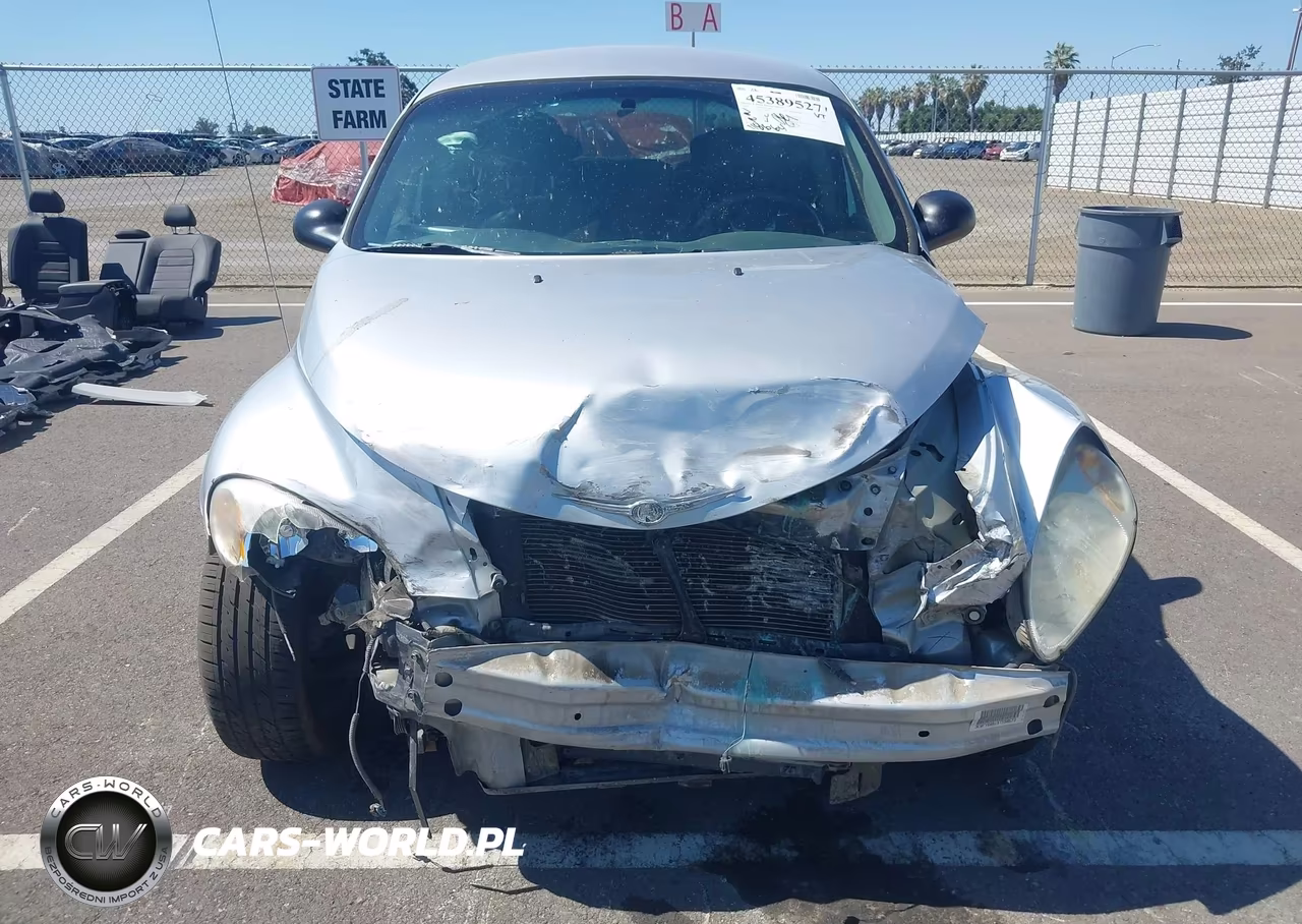 2005 Chrysler Pt Cruiser Limited VIN:3C8FY68B15T558573 - 13