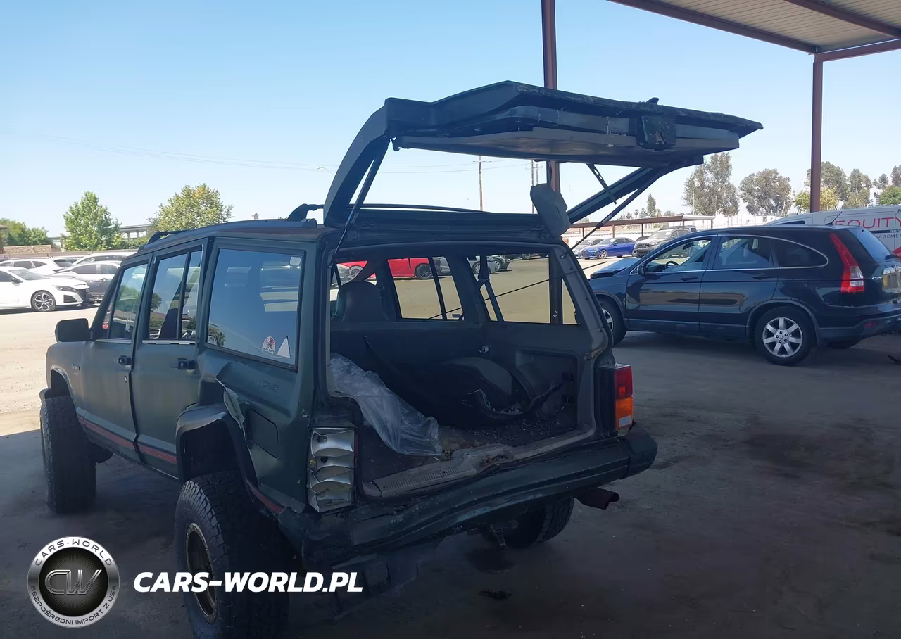 1996 Jeep Cherokee Sport-Classic VIN:1J4FJ68S2TL130522 - 3