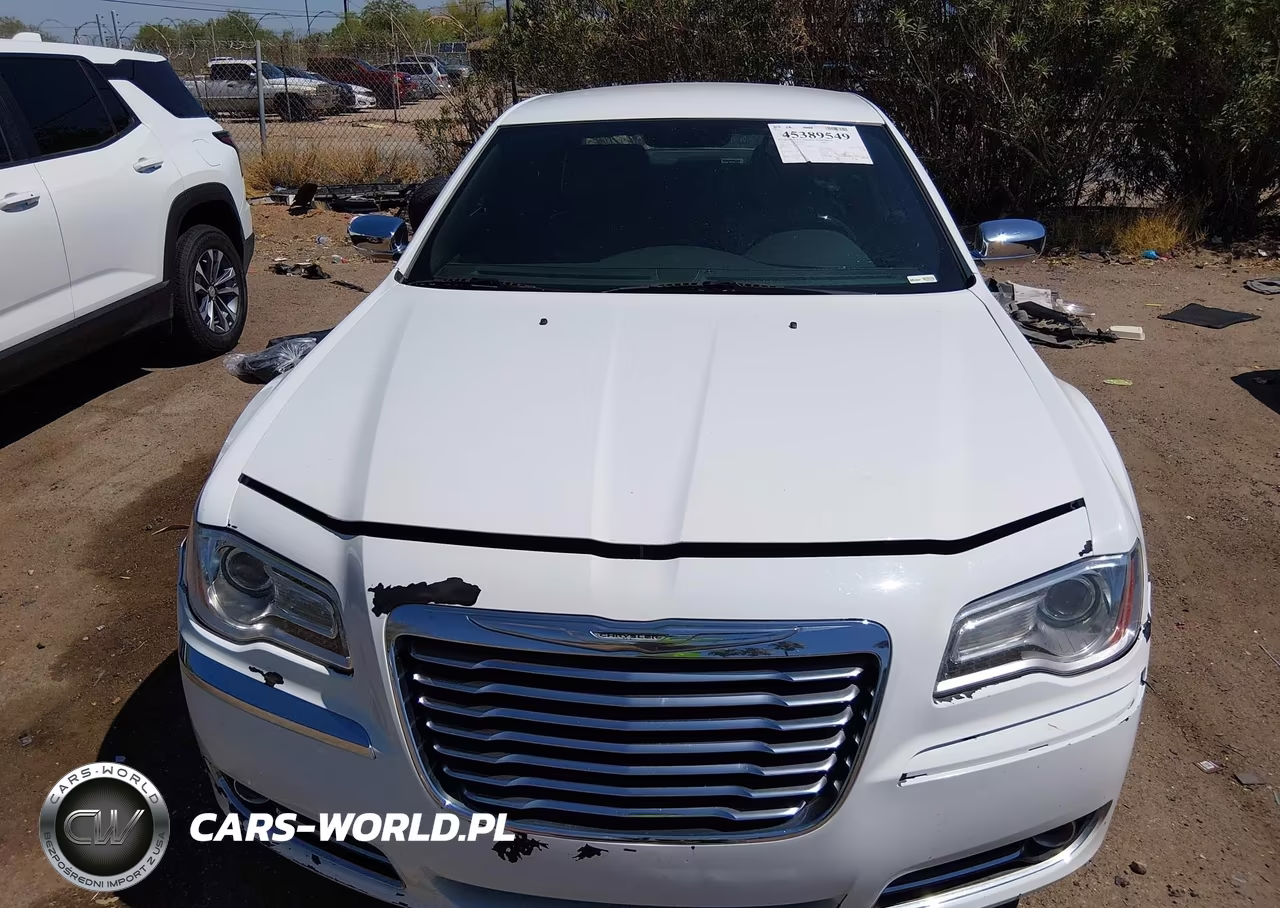 2013 Chrysler 300C VIN:2C3CCAEG8DH621587 - 11