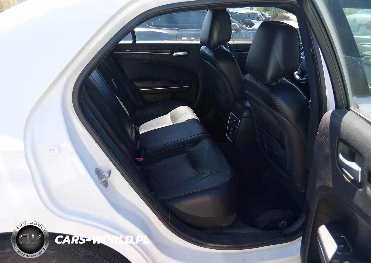 2013 Chrysler 300C VIN:2C3CCAEG8DH621587 - 8