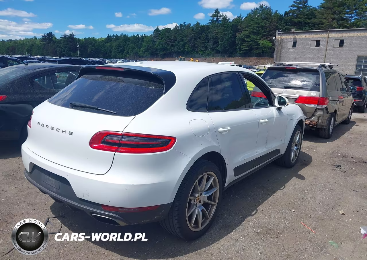 2017 Porsche Macan VIN:WP1AA2A59HLB04020 - 4