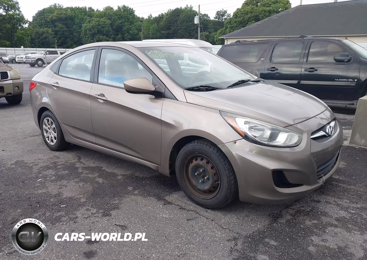 2013 Hyundai Accent Gls – zdjęcie 1 z 12
