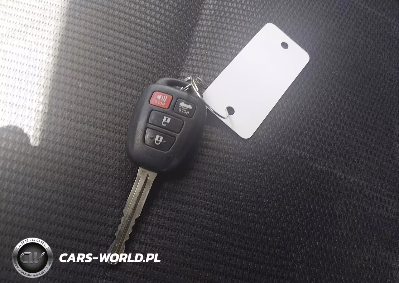 2015 Toyota Corolla S Plus VIN:2T1BURHE0FC406070 - 11