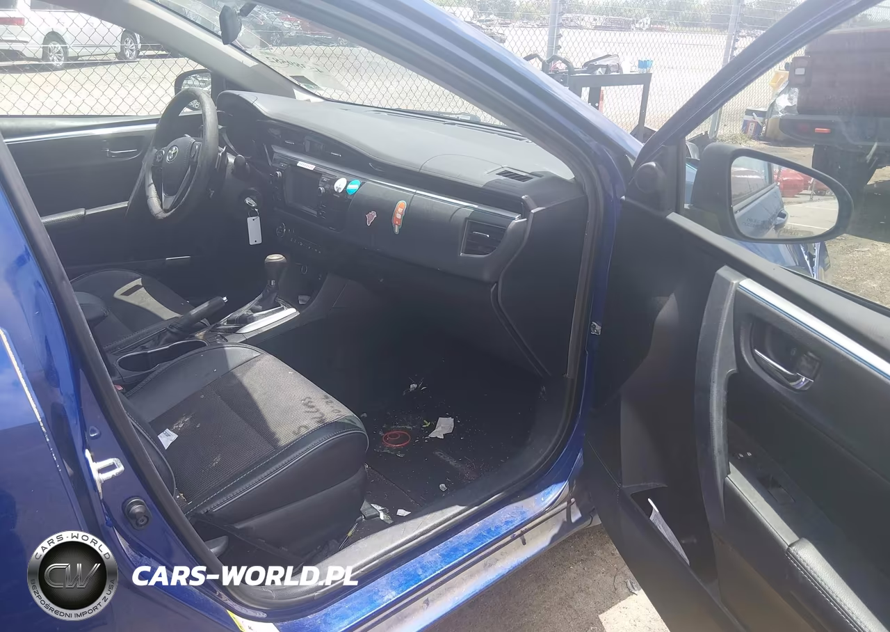 2015 Toyota Corolla S Plus VIN:2T1BURHE0FC406070 - 5