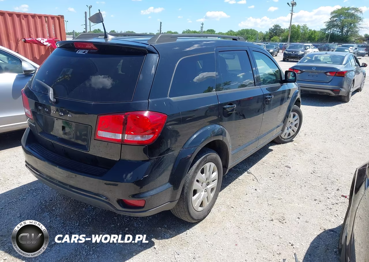 2019 Dodge Journey Se VIN:3C4PDCBB4KT810532 - 4