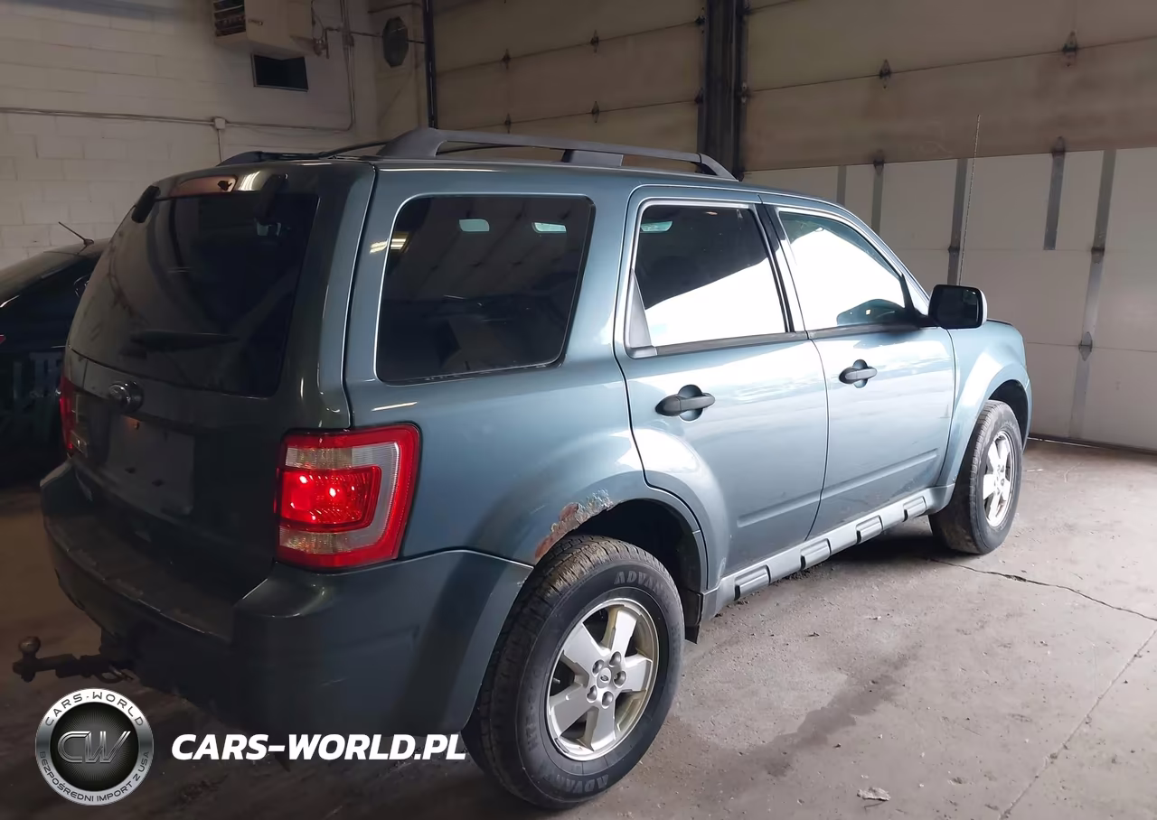 2011 Ford Explorer Xlt VIN:1FMCU0D73BKC29915 - 4