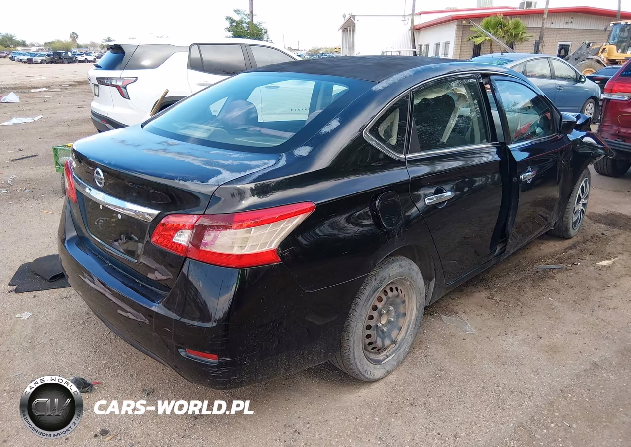 2015 Nissan Sentra S VIN:3N1AB7AP2FY334857 - 4