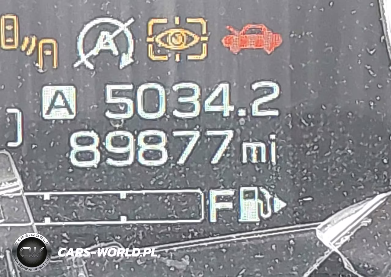 2019 Subaru Forester Touring VIN:JF2SKAWC0KH563100 - 15