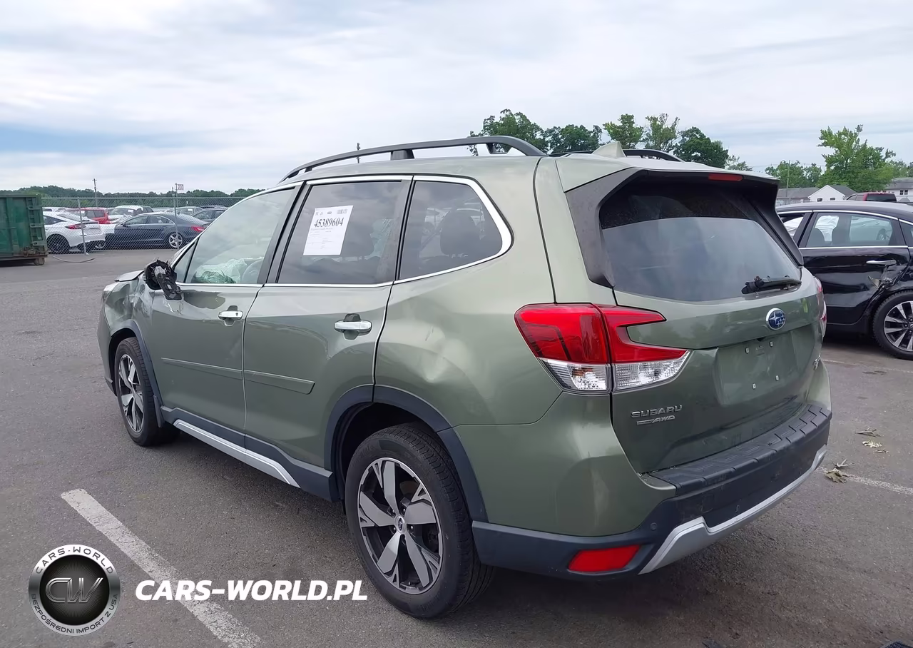 2019 Subaru Forester Touring VIN:JF2SKAWC0KH563100 - 3