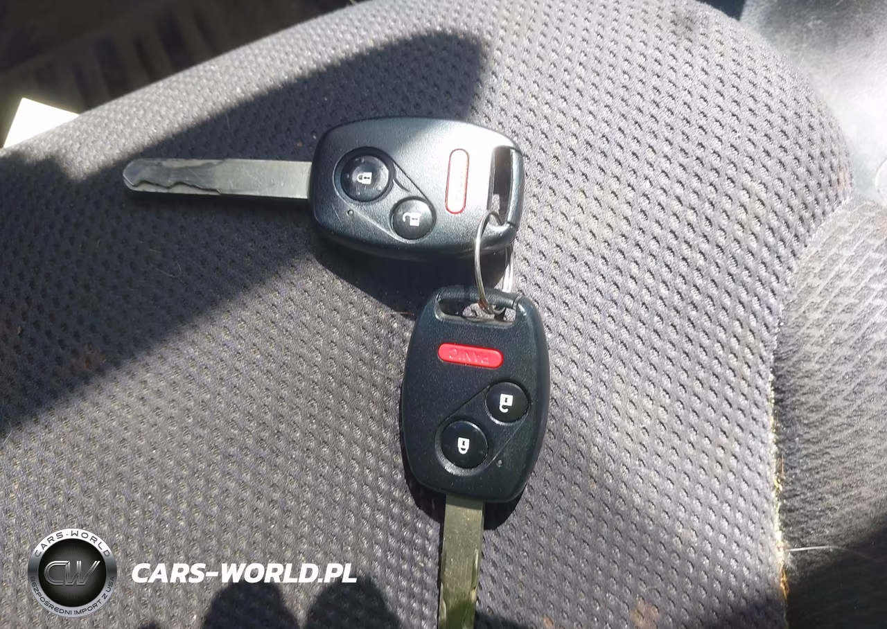 2013 Honda Fit Sport VIN:JHMGE8G5XDC041206 - 11