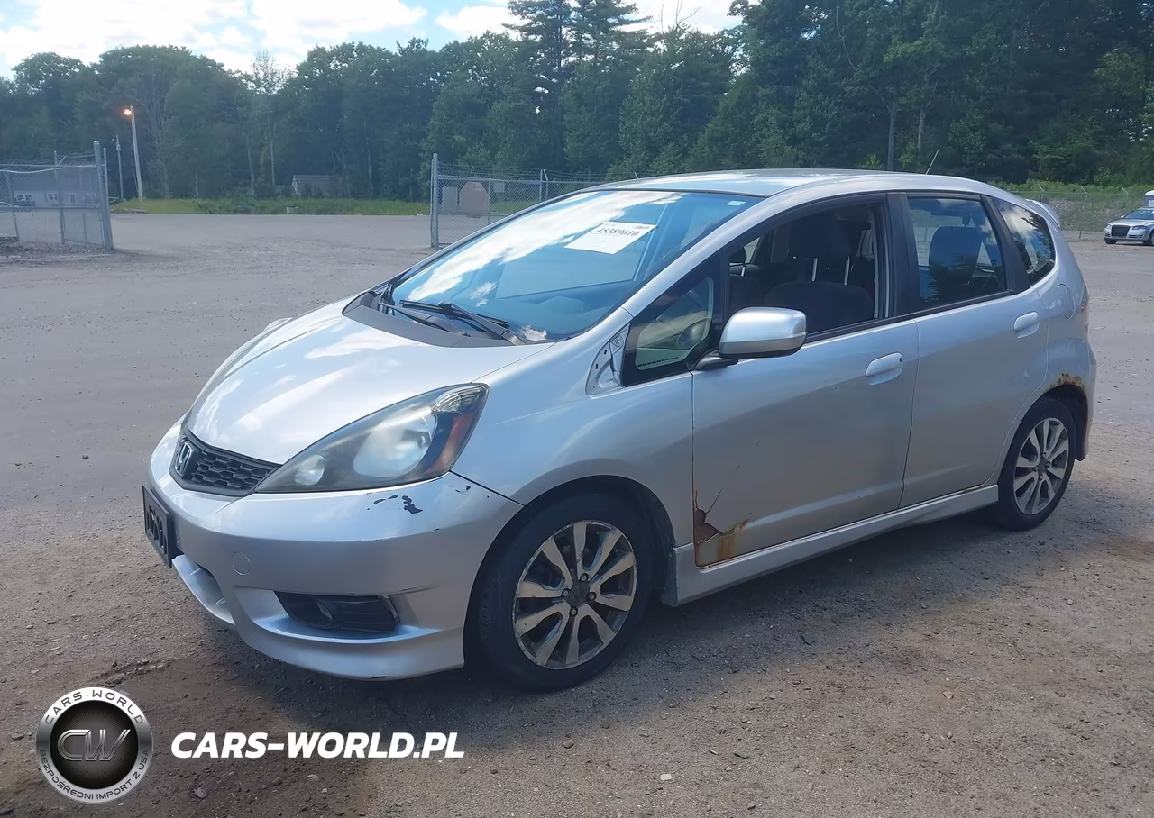 2013 Honda Fit Sport VIN:JHMGE8G5XDC041206 - 2