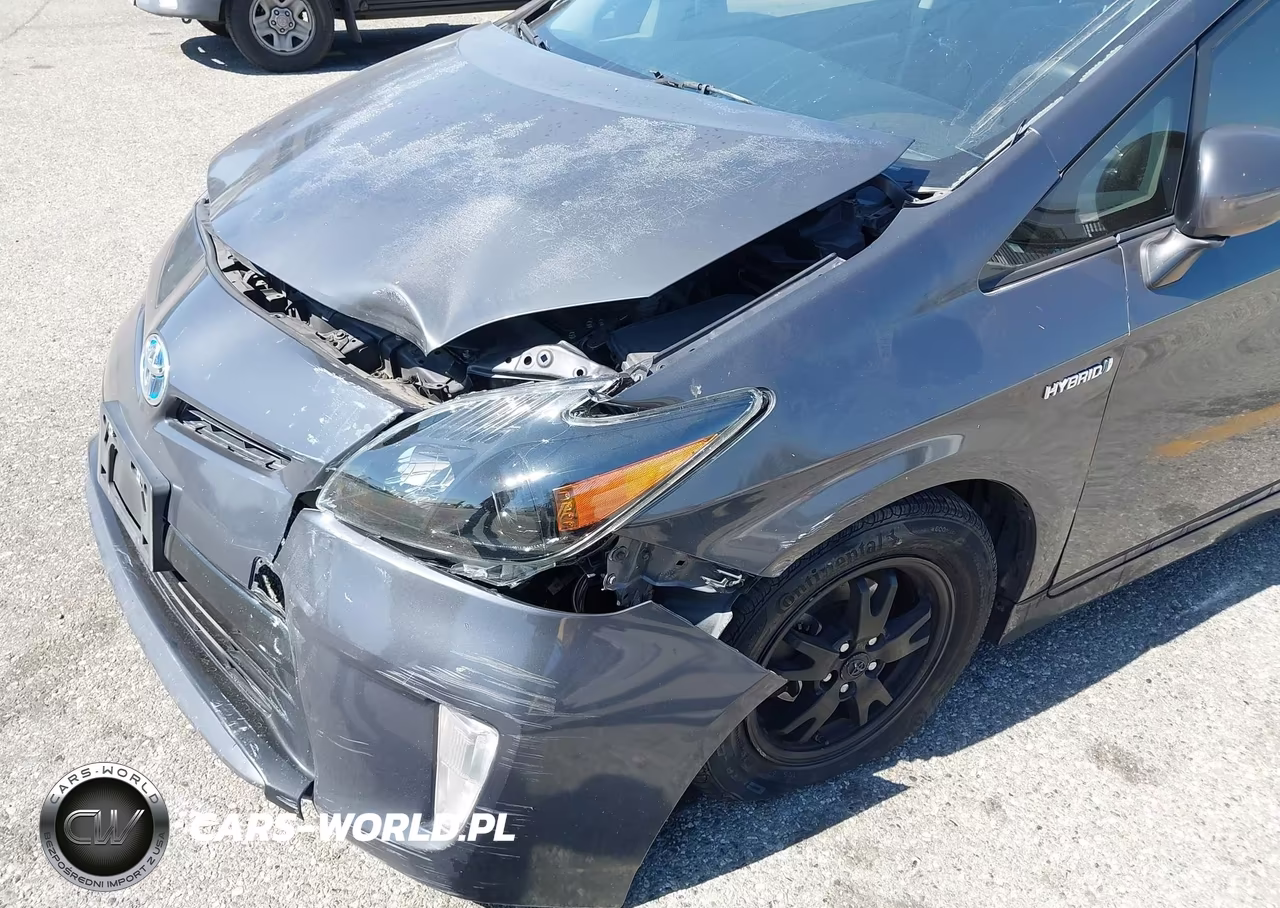 2012 Toyota Prius Two VIN:JTDKN3DUXC5388662 - 12