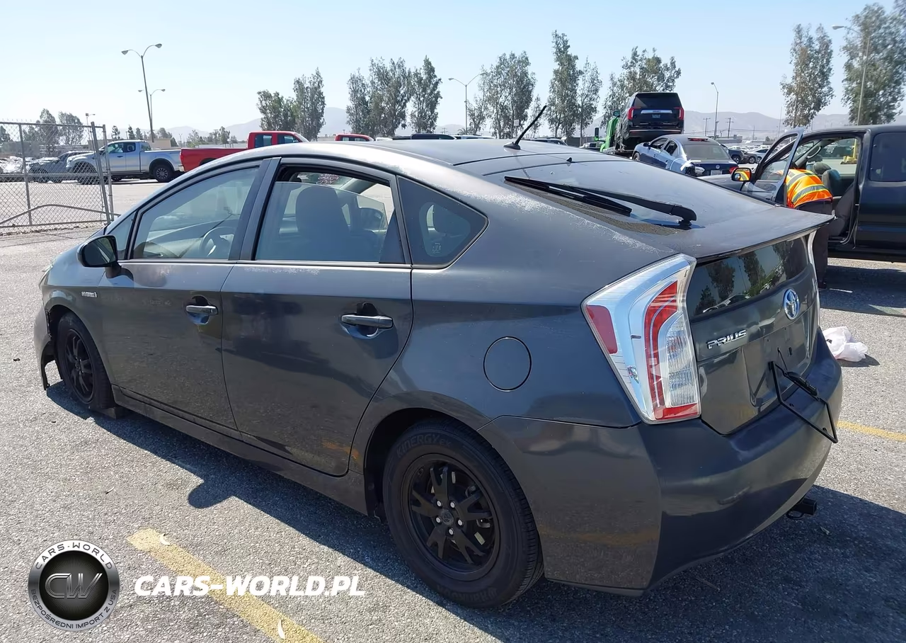 2012 Toyota Prius Two VIN:JTDKN3DUXC5388662 - 3