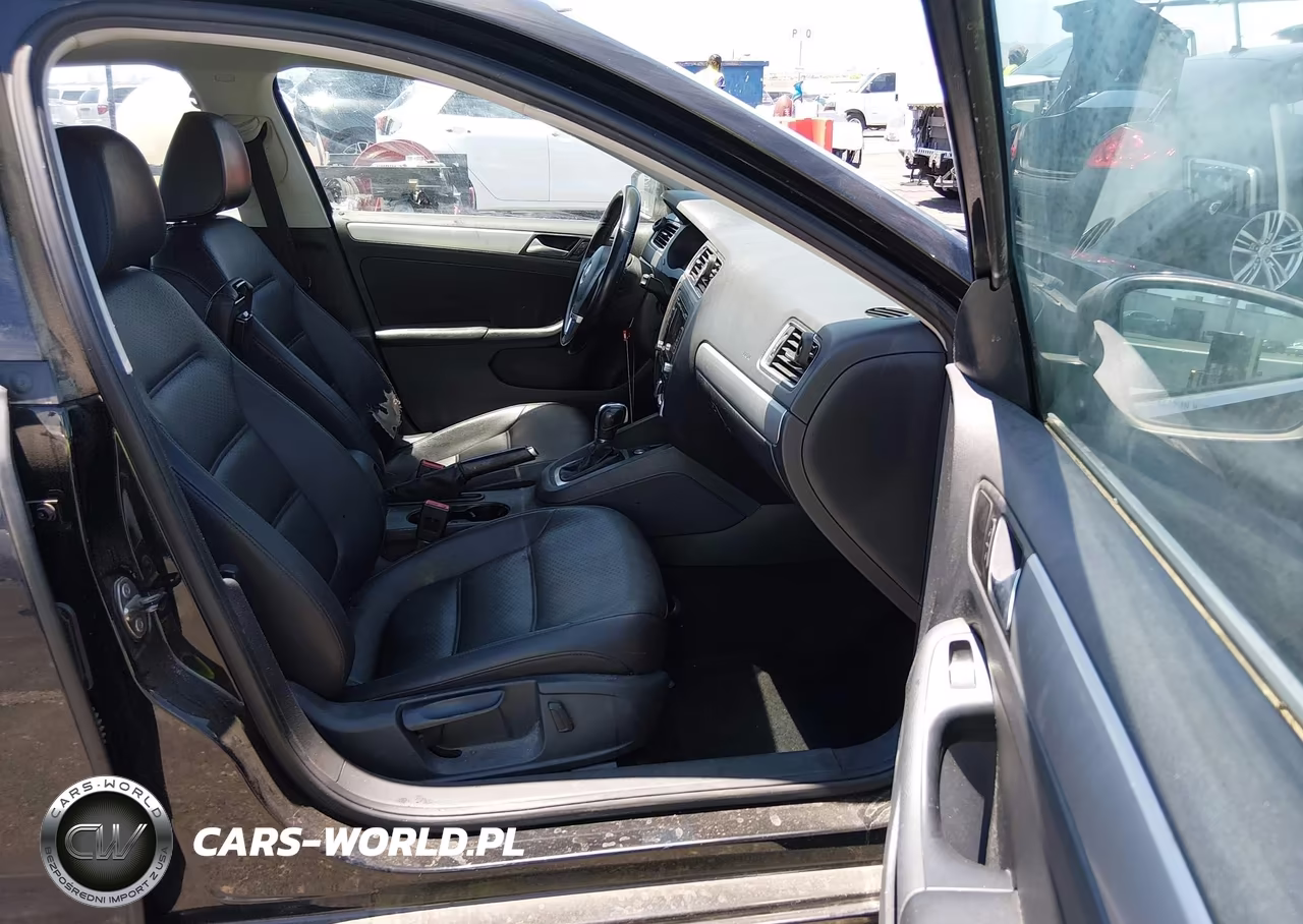 2014 Volkswagen Jetta 1.8T Se VIN:3VWD17AJ1EM377663 - 5