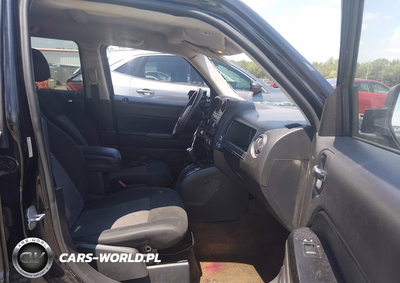 2015 Jeep Patriot Sport VIN:1C4NJPBB8FD107311 - 5