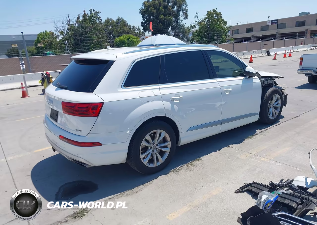 2019 Audi Q7 55 Premium-55 Se Premium VIN:WA1LAAF76KD034843 - 4