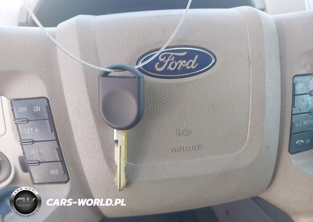 2011 Ford Escape Xlt VIN:1FMCU0D74BKA52971 - 11
