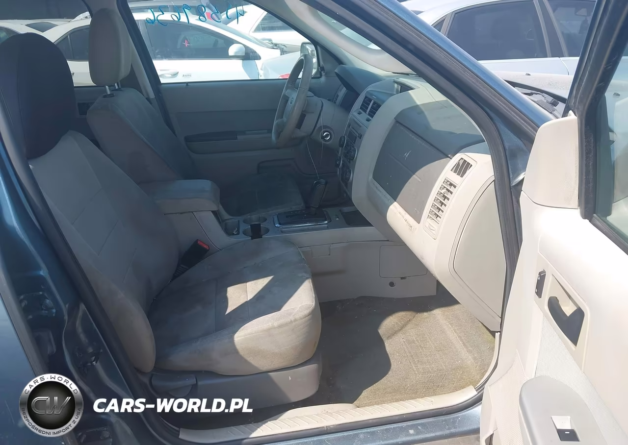 2011 Ford Escape Xlt VIN:1FMCU0D74BKA52971 - 5