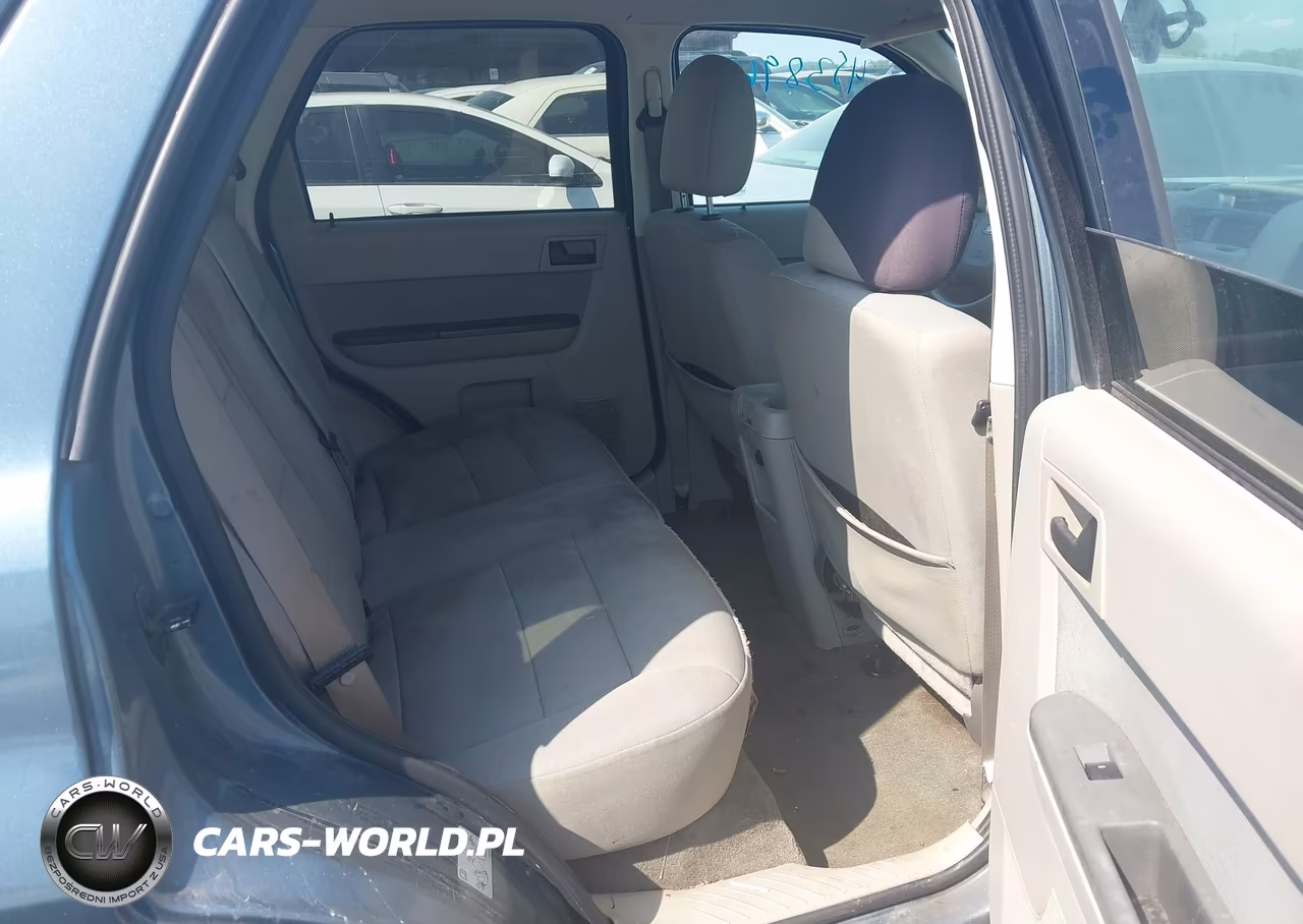 2011 Ford Escape Xlt VIN:1FMCU0D74BKA52971 - 8